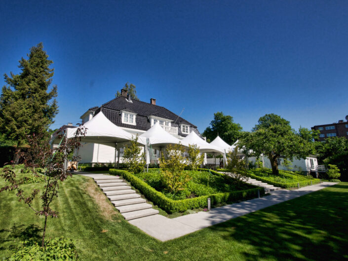 Topptelt 4,5x4,5m med takrenne, ingen vegger