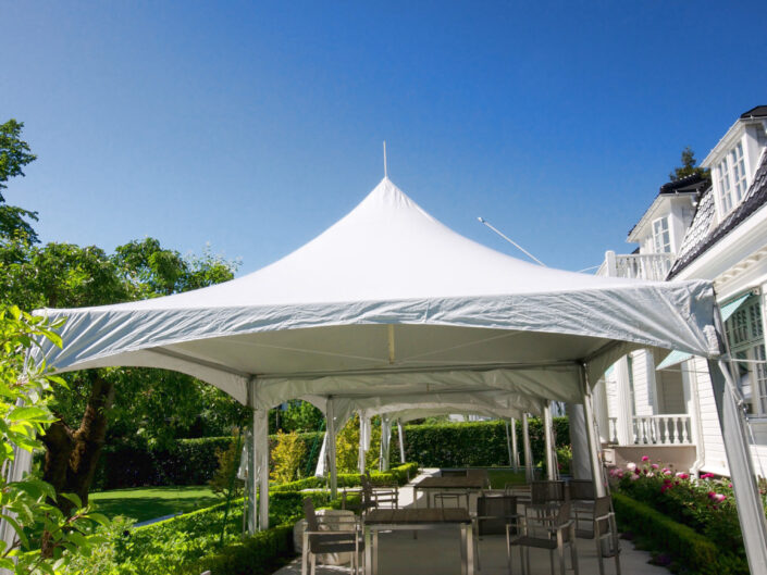 Topptelt 4,5x4,5m med takrenne, ingen vegger