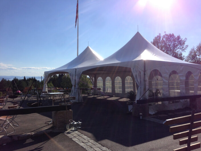 2x Topptelt 6x6m, vegger med vindu og åpne vegger